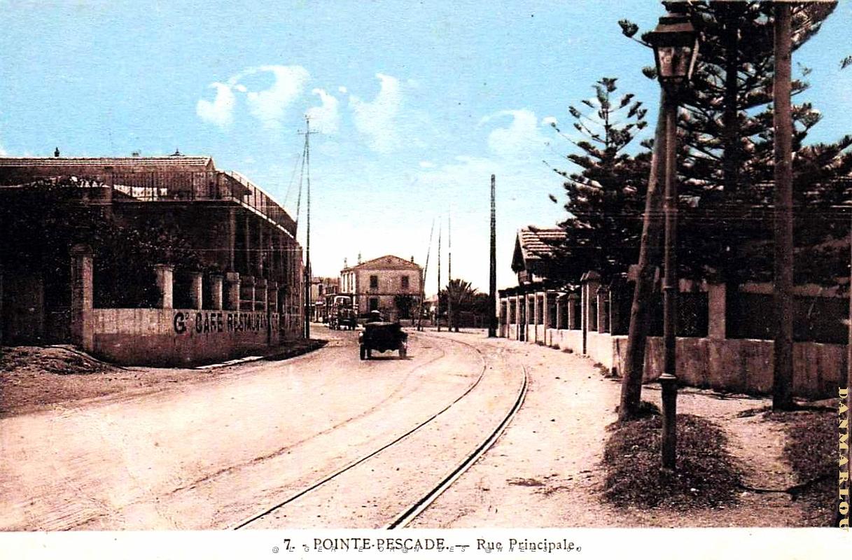 Alger-Pointe-Pescade - Rue Principale.jpg